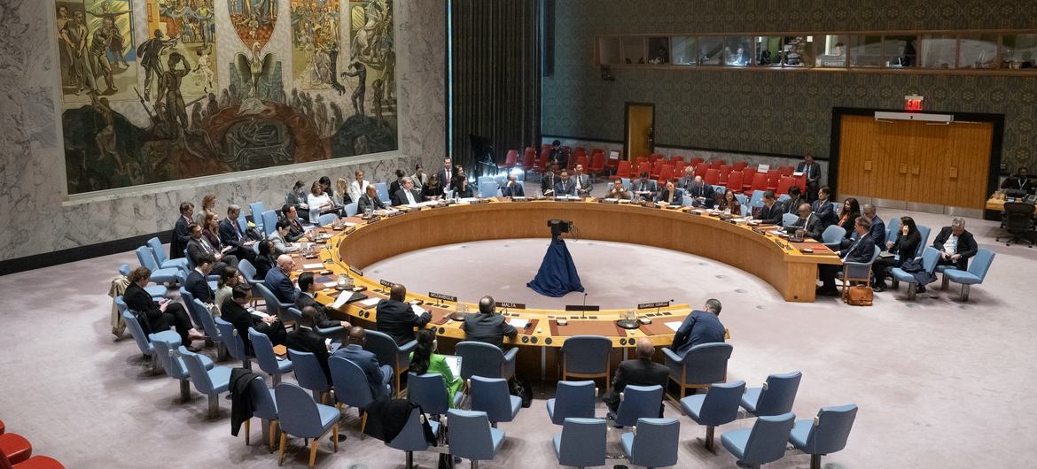 A wide view of the Security Council meeting on ransomware attacks against hospitals and healthcare facilities. A wide view of the Security Council meeting on ransomware attacks against hospitals and healthcare facilities.