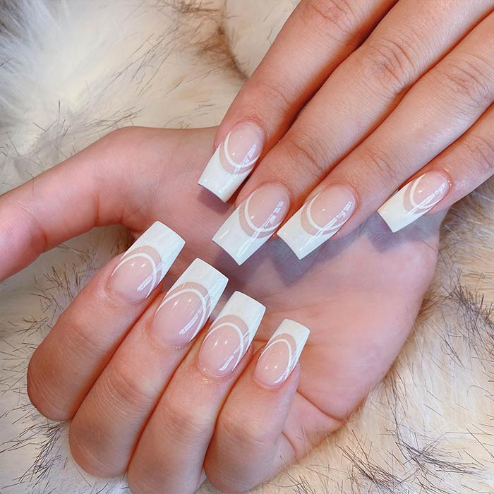Nail Art That Speaks Style: From Hello Kitty Whimsy to Minimalist Spa Vibes